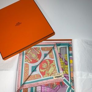 2016 Carre Twill Flanerie A Versailles Rose Pale